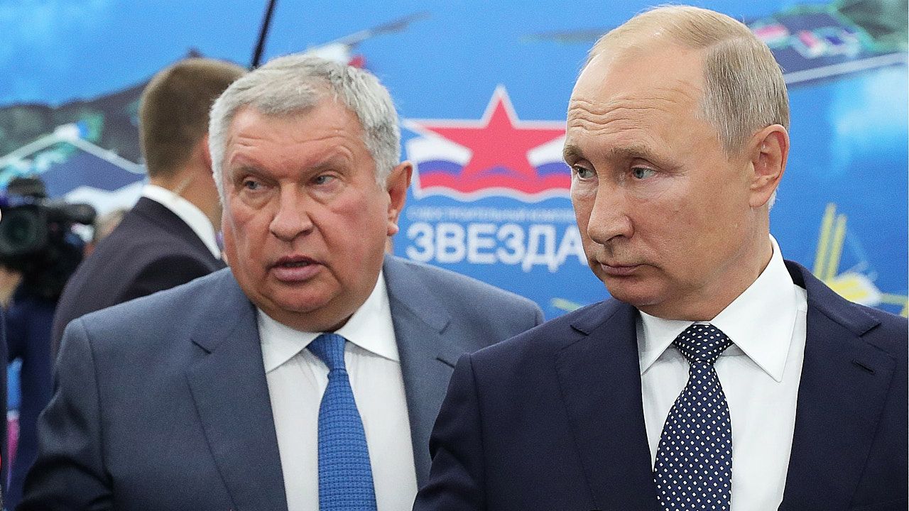 Ігор Сєчін та володимир путін Ігор Сєчін та володимир путін