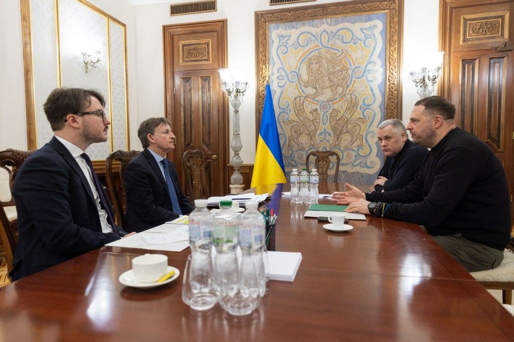 Встреча политиков