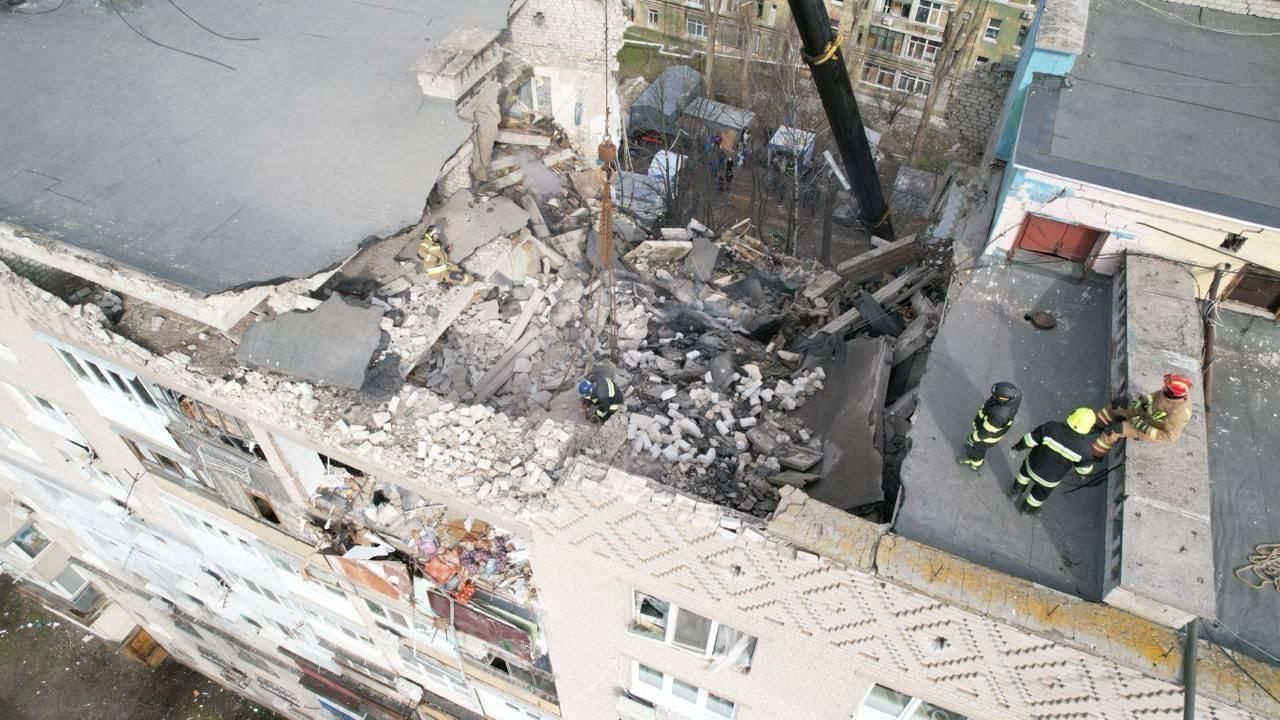 У Дніпрі може зрости кількість жертв, пошукові роботи тривають У Дніпрі може зрости кількість жертв, пошукові роботи тривають