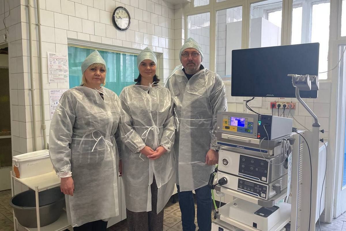 Обладнання допомагатиме хірургам лікарні проводити операції на легенях, бронхах, трахеї, діафрагмі та стравоході