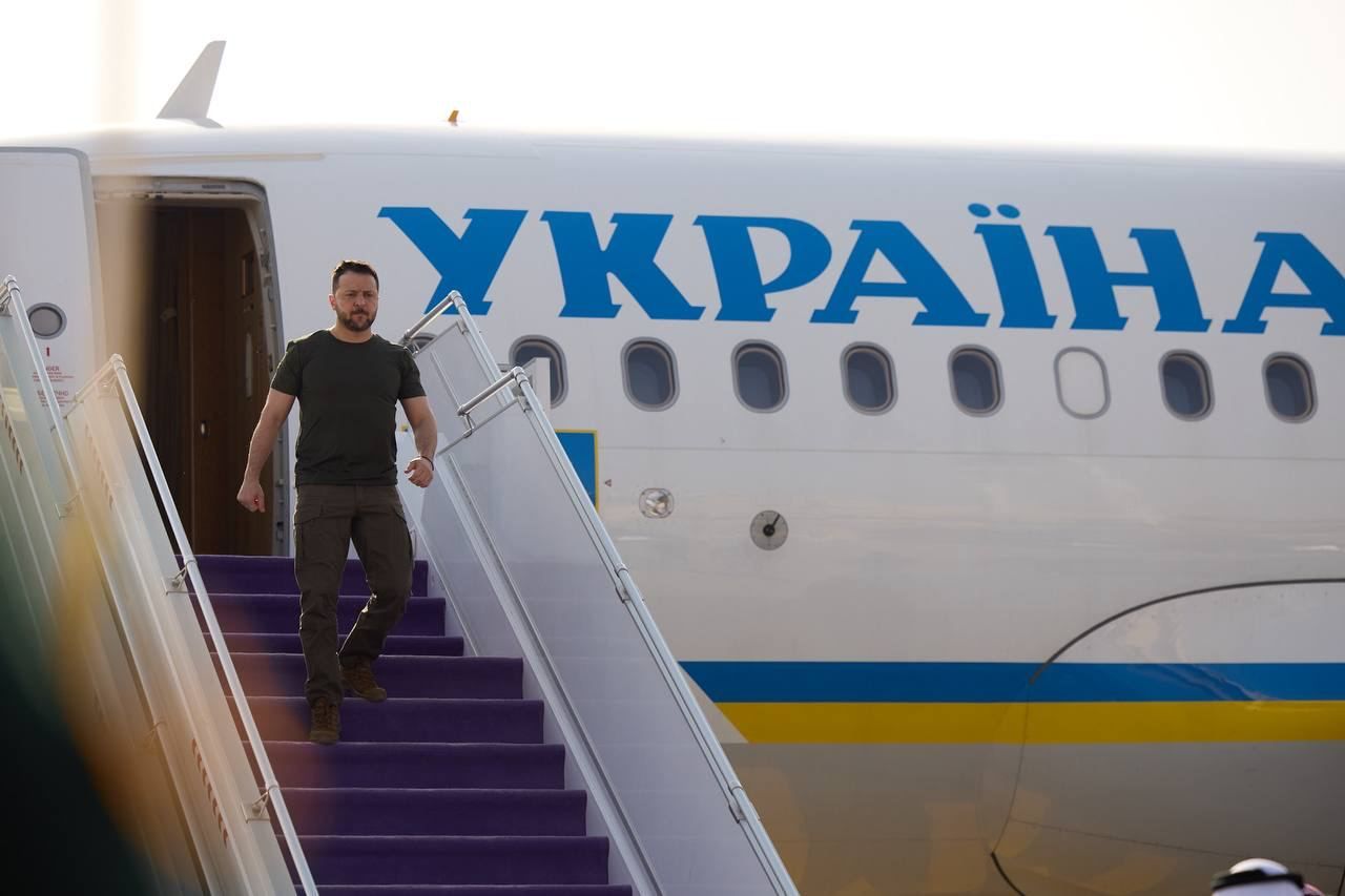 Зеленський 27 лютого прибув до Саудівської Аравії  Зеленський 27 лютого прибув до Саудівської Аравії