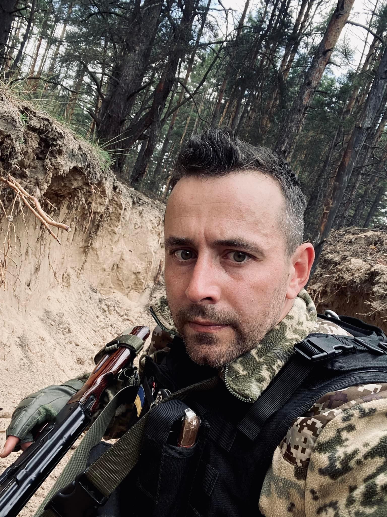 Військовослужбовець, письменник Артем Чех Військовослужбовець, письменник Артем Чех
