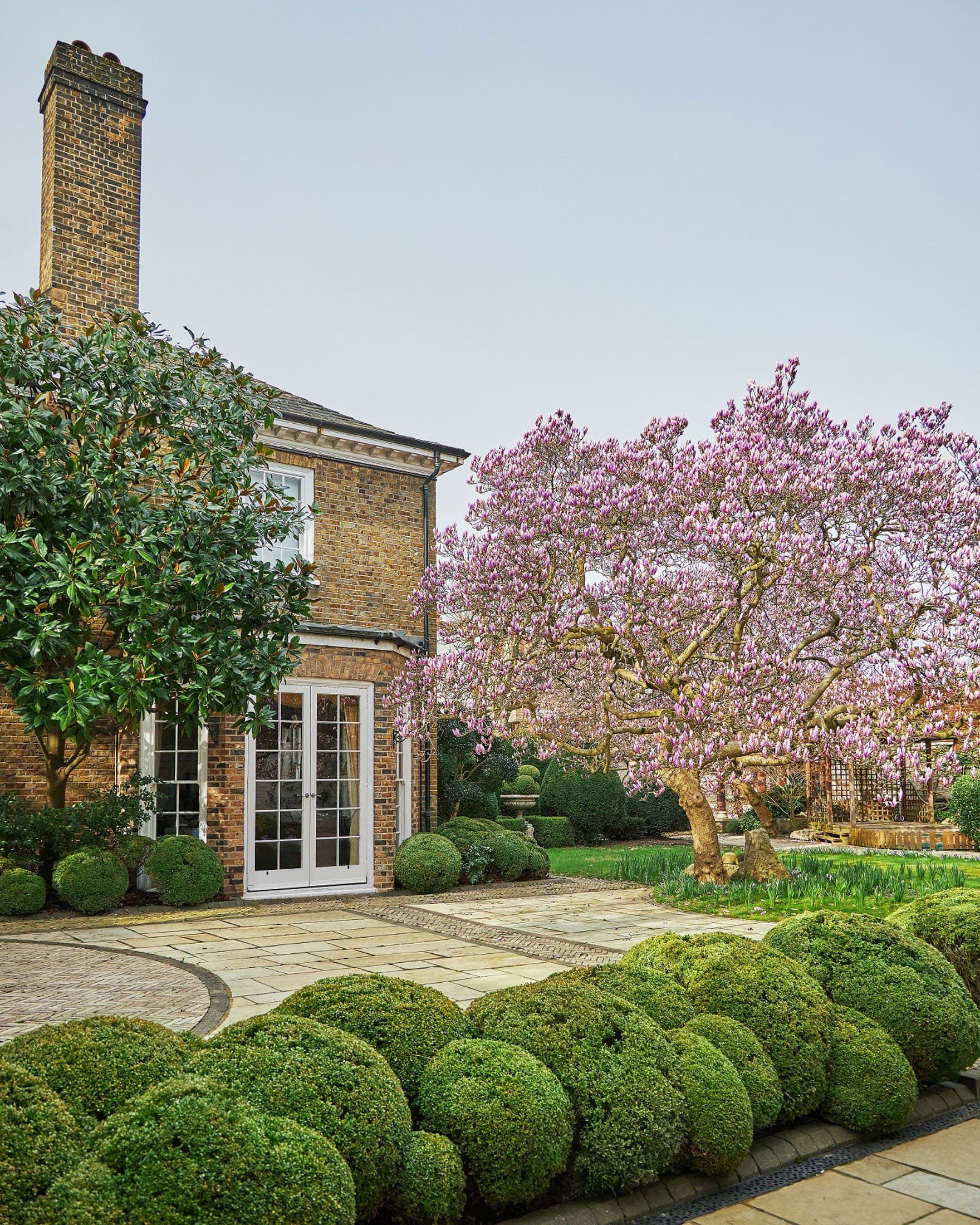 Garden Lodge Garden Lodge