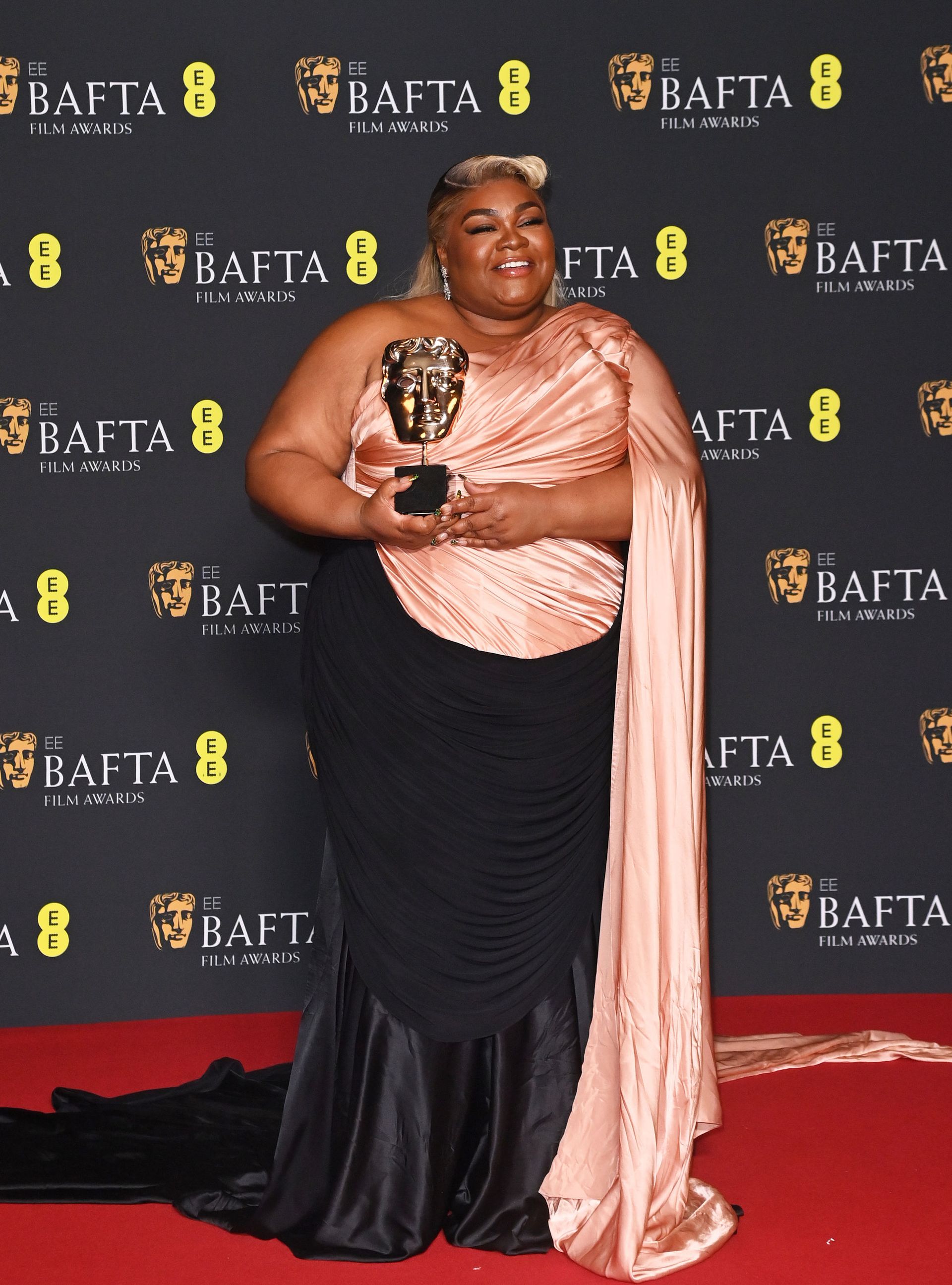 Давайн Джой Рендольф на премії BAFTA-2024 Давайн Джой Рендольф на премії BAFTA-2024