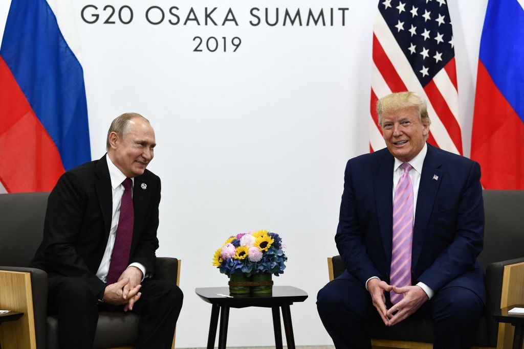 Трамп не скрывает своей симпатии к авторитарным правителям, но хочет, чтобы они его "уважали". Фото: Getty Images Трамп не скрывает своей симпатии к авторитарным правителям, но хочет, чтобы они его "уважали". Фото: Getty Images