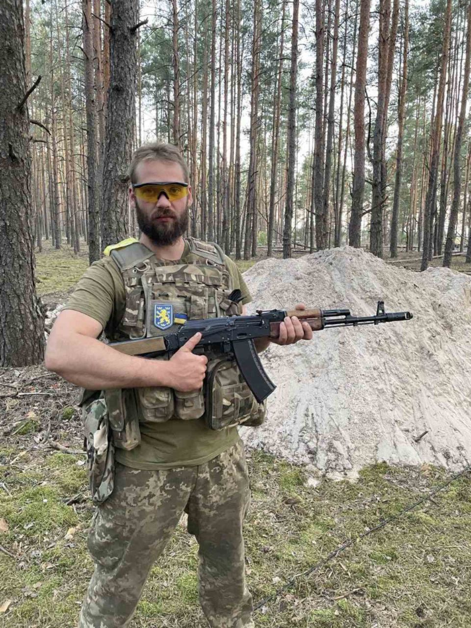 На войну отправился добровольцем
