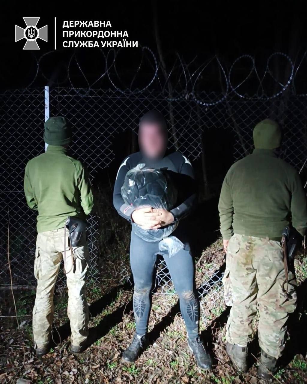 ДПСУ затримала й пірнальника до Румунії  ДПСУ затримала й пірнальника до Румунії