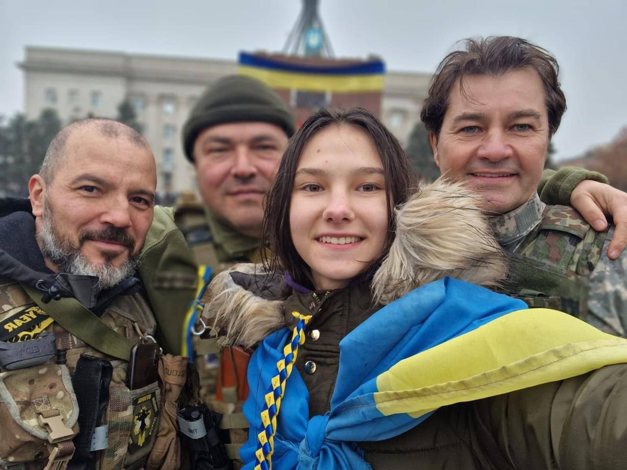 Побратимы говорили мне что и как делать, где упасть, куда спрятаться, куда не двигаться Побратимы говорили мне что и как делать, где упасть, куда спрятаться, куда не двигаться