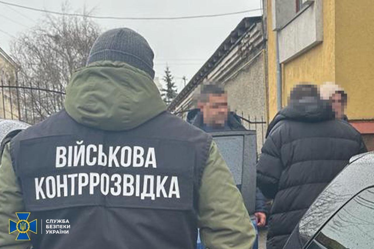 Задержание должностного лица "на горячем" Задержание чиновника "на горячем"