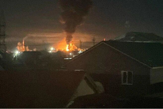 Дым виднеется в километрах Дым виднеется в километрах