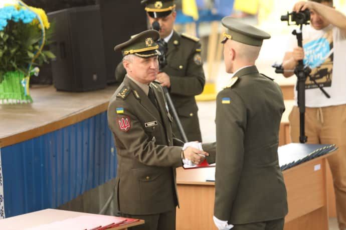 Зеленський призначив нового голову Служби зовнішньої розвідки України: що відомо про Олега Іващенка 1
