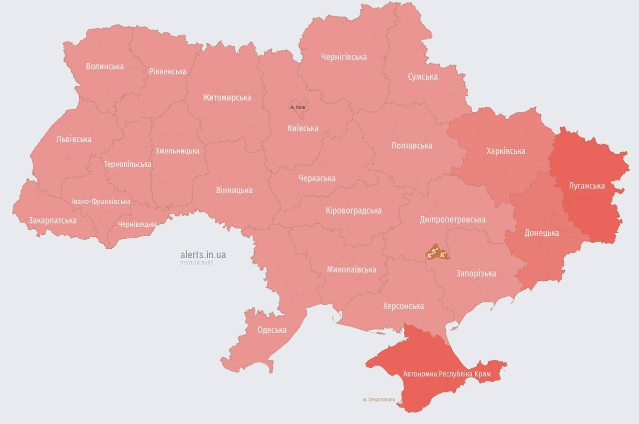 Воздушная тревога в ночи 31 марта объявлена по всей стране Воздушная тревога в ночи 31 марта объявлена по всей стране