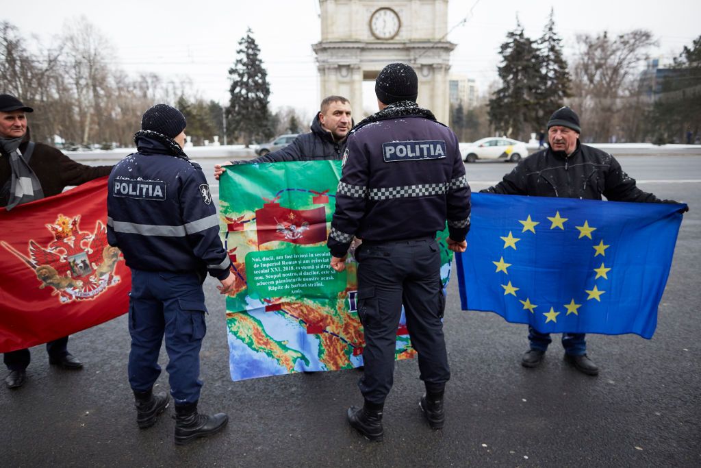 Акция за объединение Румынии и Молдовы в Кишиневе. Фото: Getty Images Акция за объединение Румынии и Молдовы в Кишиневе. Фото: Getty Images