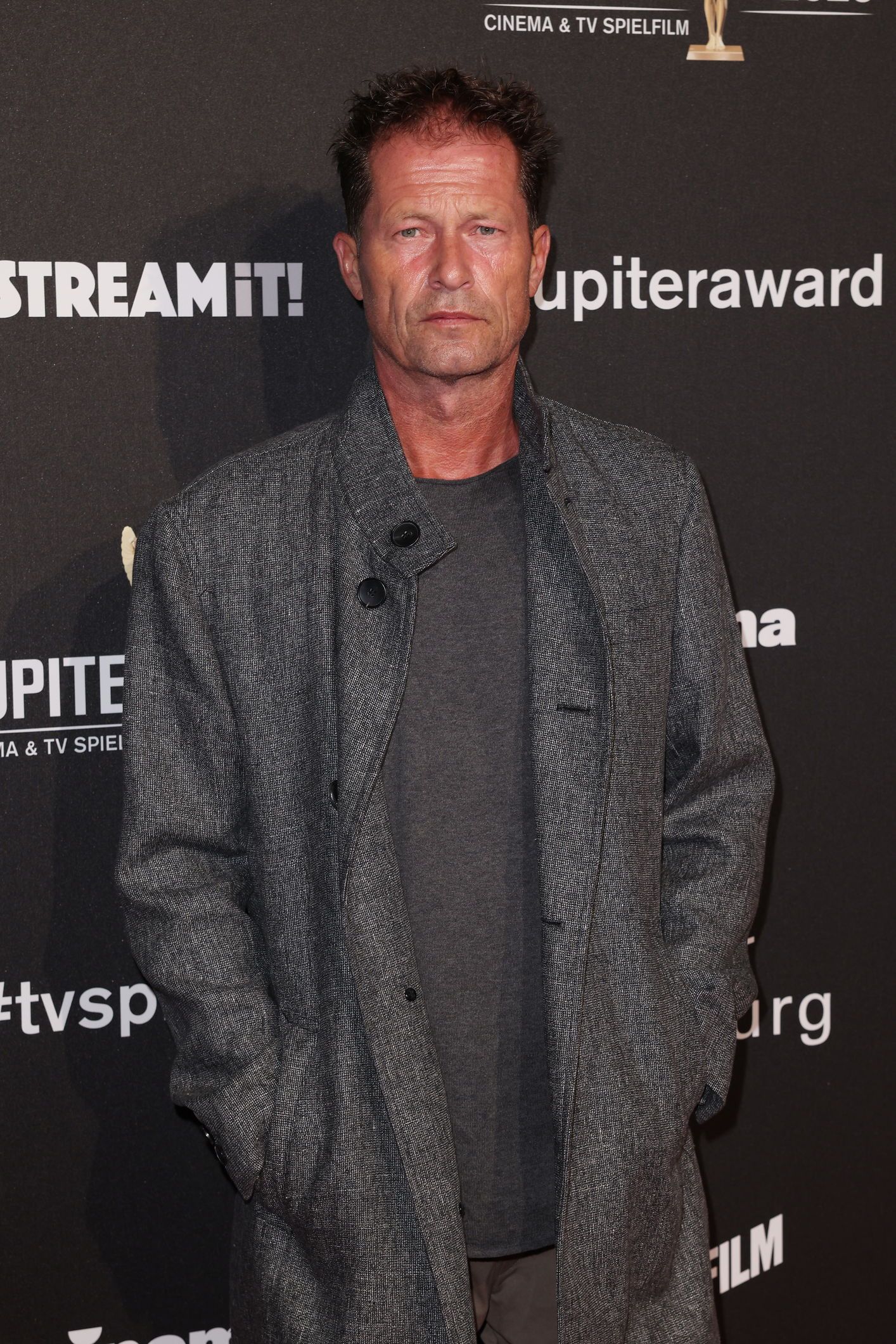 Надія залишається Надія залишається