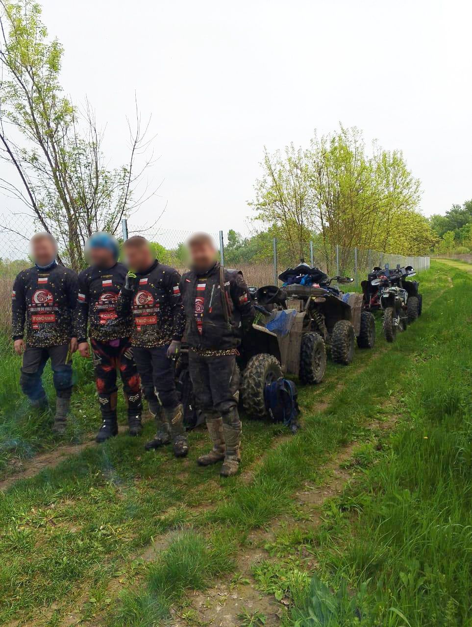 Группа поляков на квадроциклах случайно пересекли границу с Украиной - ГНСУ 2
