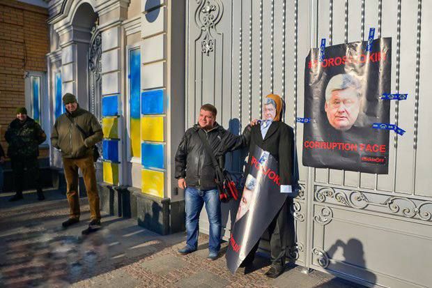 Так забор выглядел раньше Так забор выглядел раньше