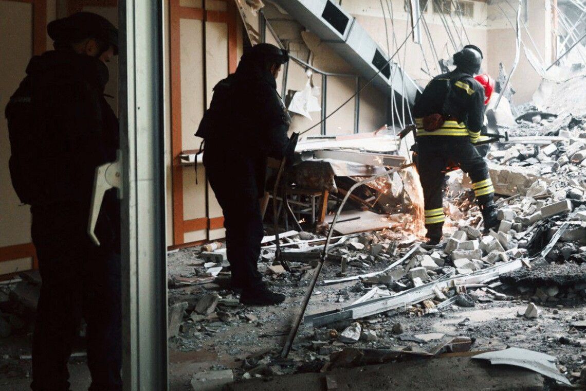 Ракетний удар по Чернігіву: кількість жертв зросла, у місті оголосили траур 2