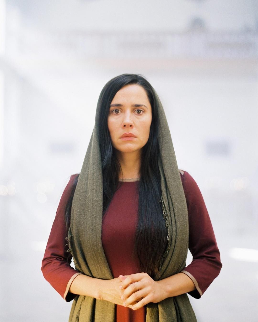 Актриса готова викинути з квартири матері всю російську класику