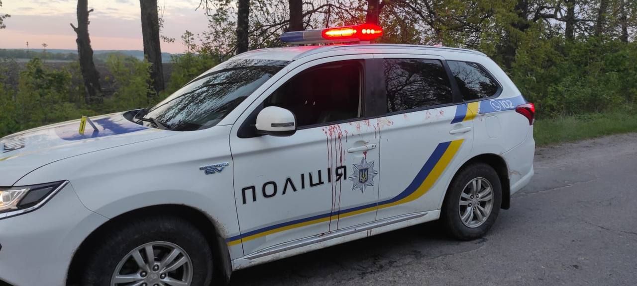 На Вінниччині розстріляли поліцейських під час комендантської години: один нападник був у військовій формі 2