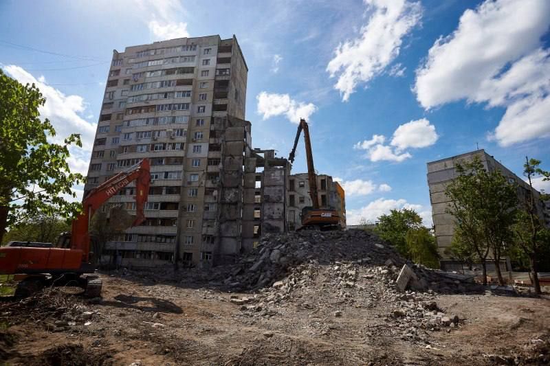 В Харьков прибыли представители Дании, Эстонии, Франции, Швеции: осмотрели руины – фото 2