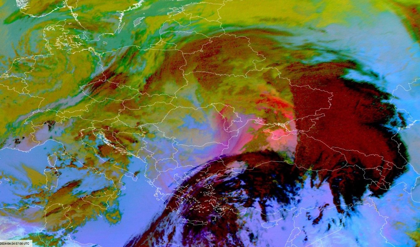 До України знову дістався пил із Сахари: як довго він буде в країні та які регіони зачепить 1