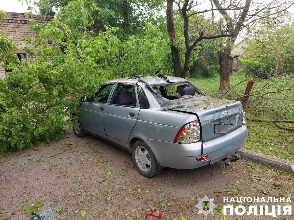Росіяни вдарили по Херсону та області: є жертва та поранені 3