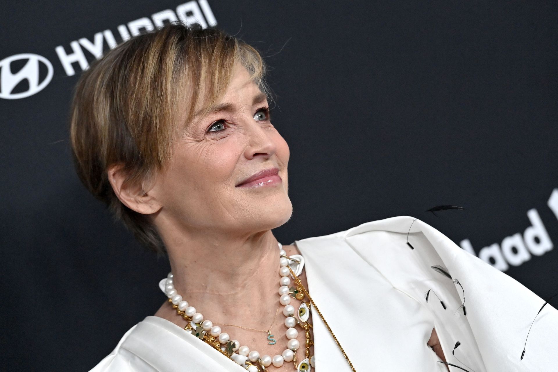 Нас вигнали зі студії Нас вигнали зі студії