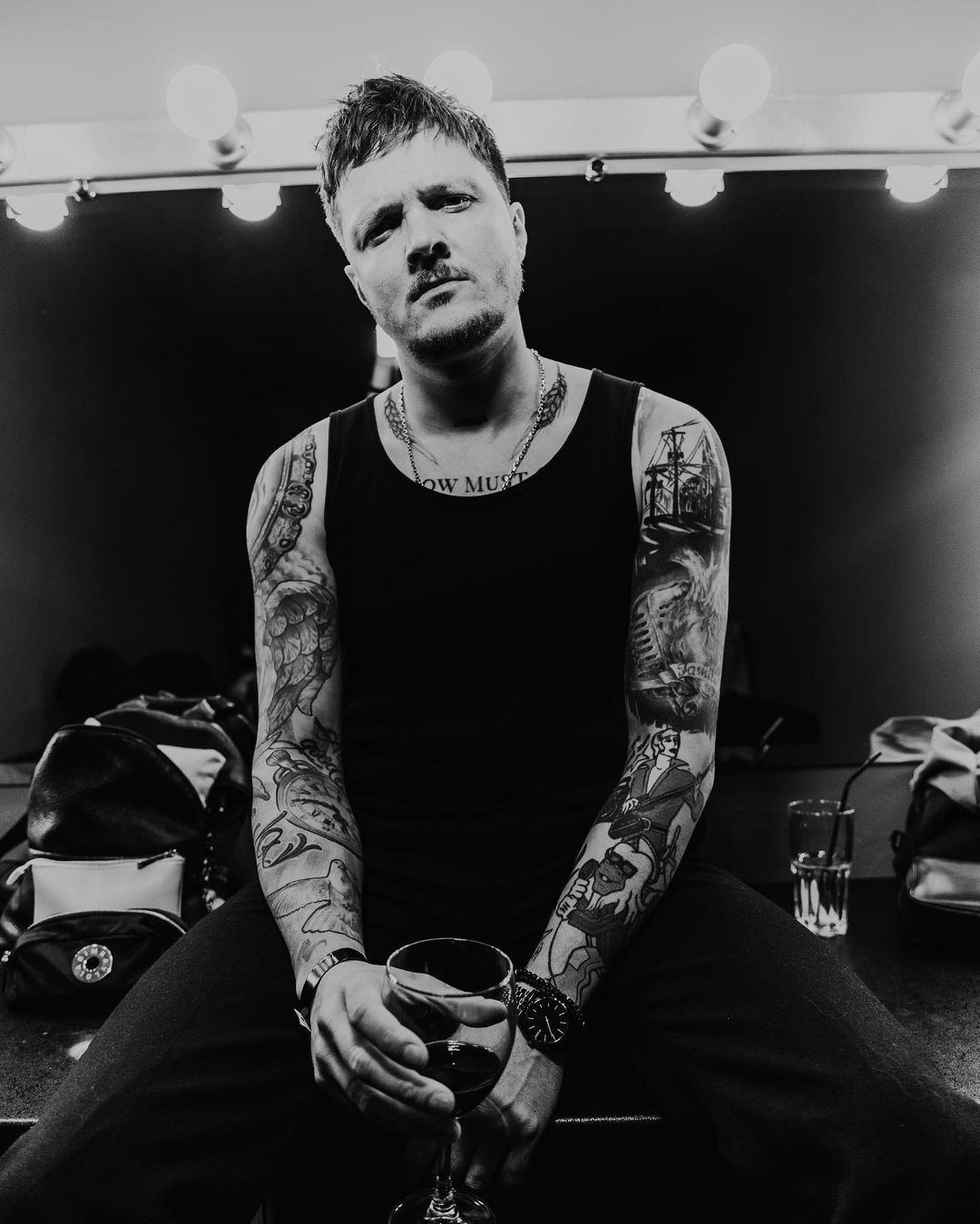 Музыкант рассказал о злоупотреблении алкоголем Музыкант рассказал о злоупотреблении алкоголем