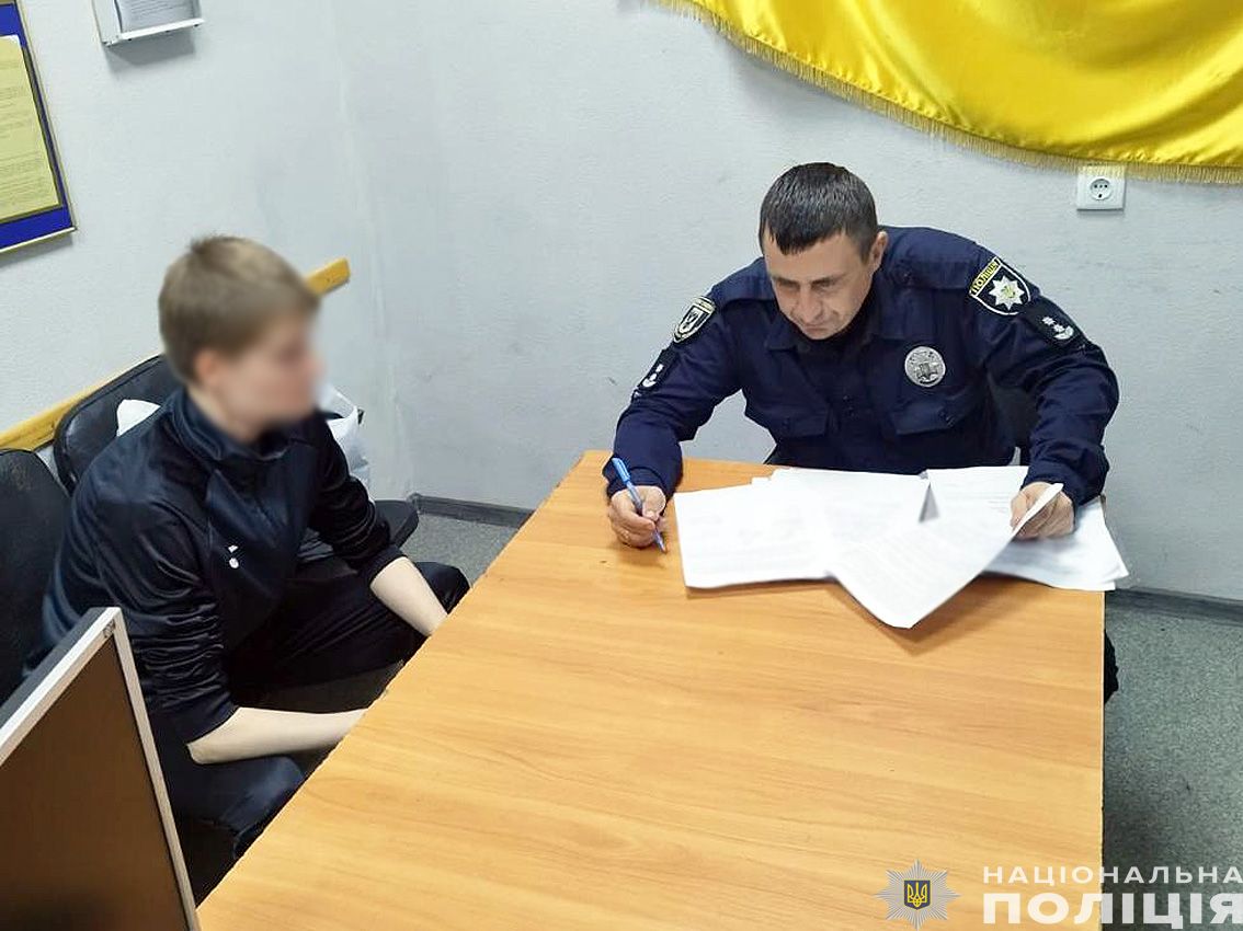 В Чернигове дочь убила отца, который годами издевался над ней: что известно (видео) 1