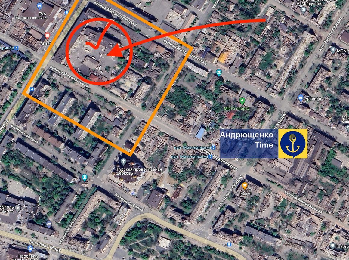 В окупованому Маріуполі прогриміли потужні вибухи: над містом підіймається стовп диму 2