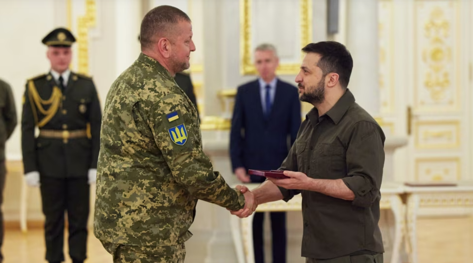 Українці визначилися зі своїм кандидатом у президенти України, навіть попри те, що вибори не відбулися Українці визначилися зі своїм кандидатом у президенти України, навіть попри те, що вибори не відбулися
