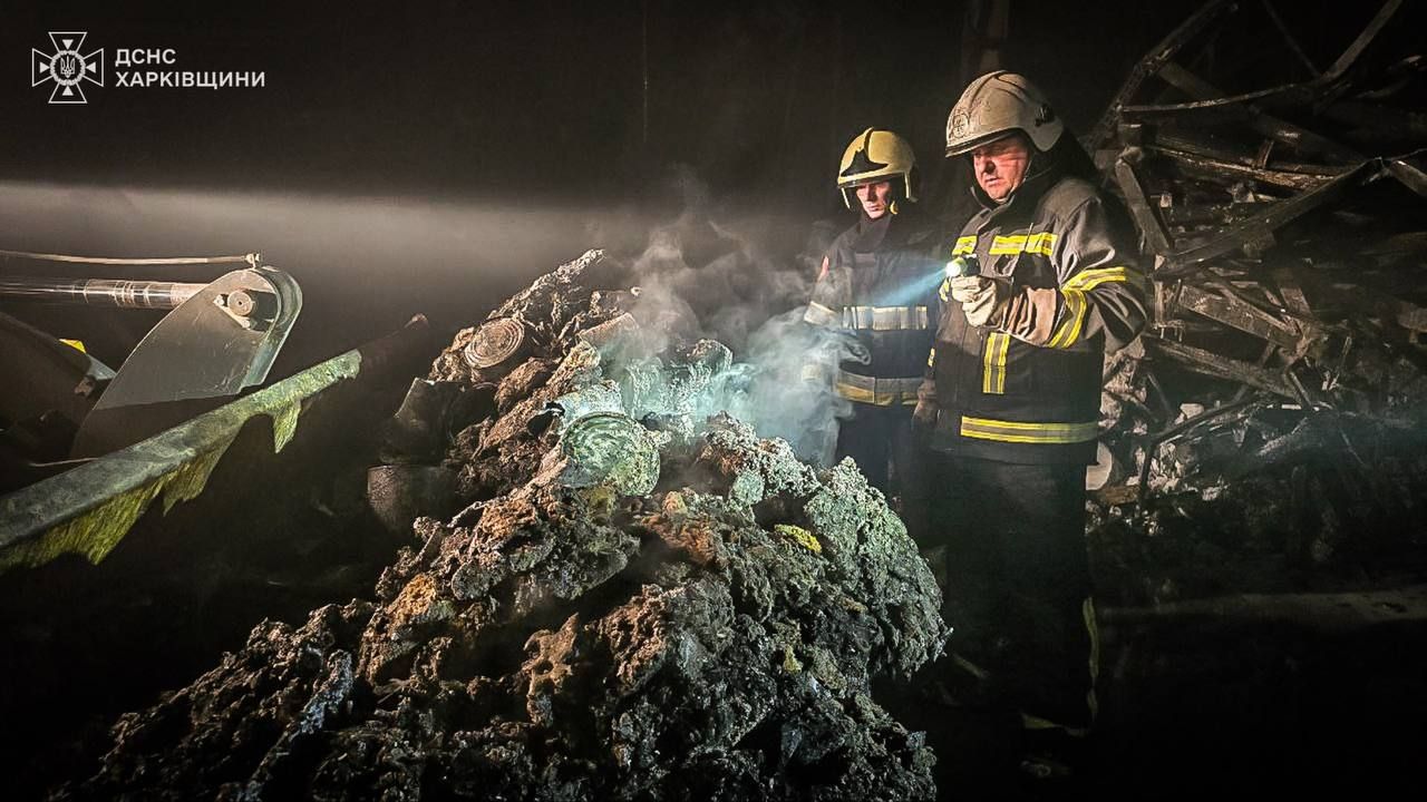 Удар по "Эпицентру" в Харькове: в МВД показали фото последствий, продолжается идентификация тел погибших 2