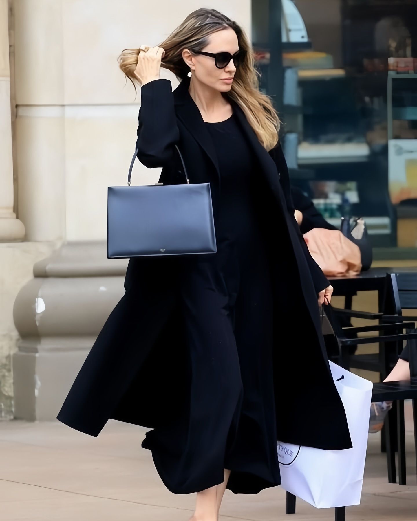 Розкішний аутфіт Джолі Розкішний аутфіт Джолі