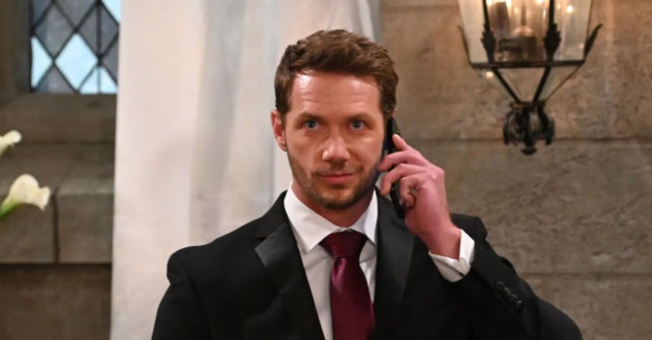 На місце події прибула швидка допомога, яка відвезла його до місцевої лікарні, де було констатовано його смерть На місце події прибула швидка допомога, яка відвезла його до місцевої лікарні, де було констатовано його смерть