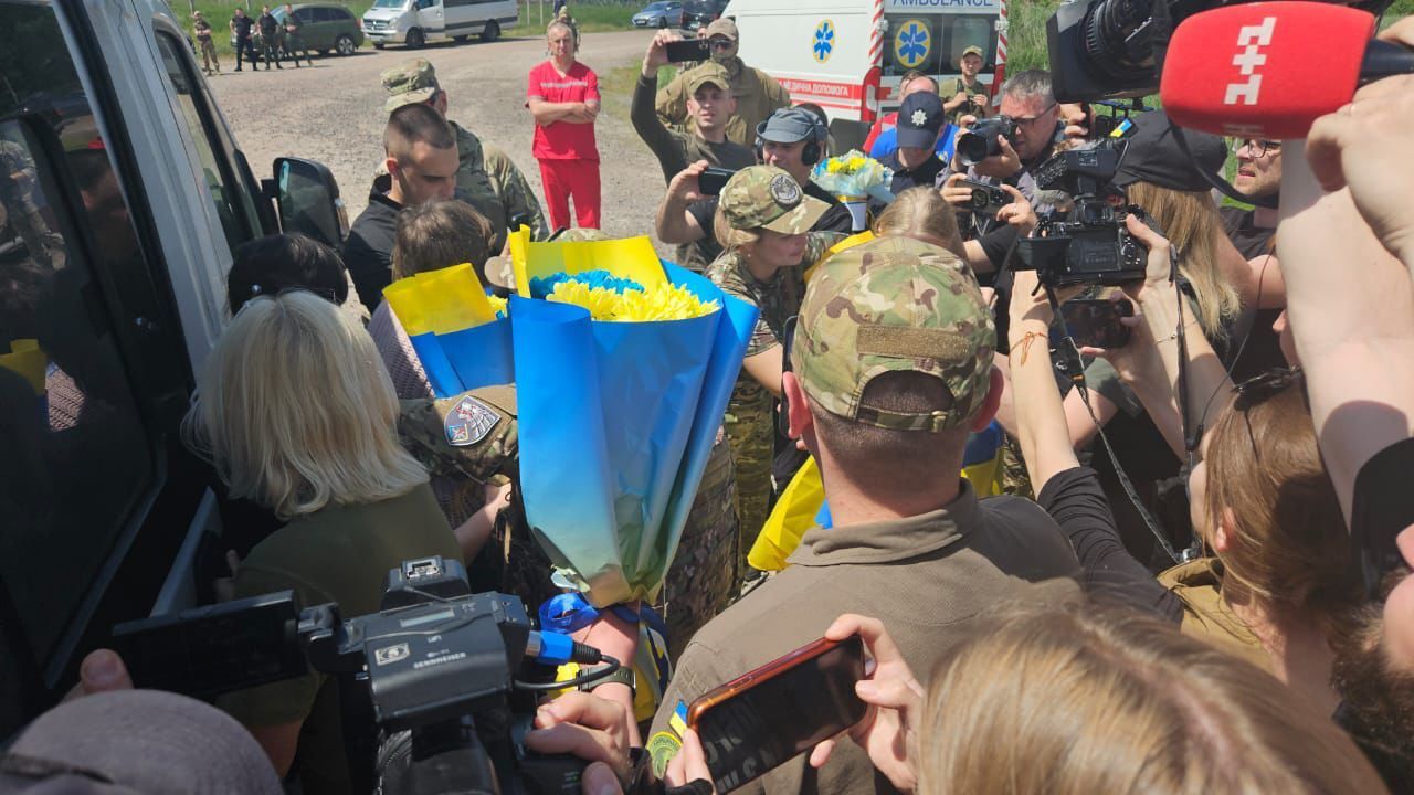 Обмін полоненими Обмін полоненими