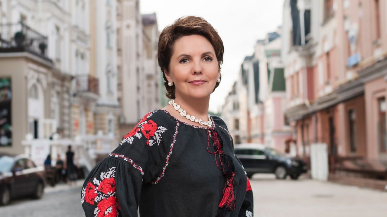 Елена Фроляк считает, что телемарафону не хватает оппозиции Елена Фроляк считает, что телемарафону не хватает оппозиции