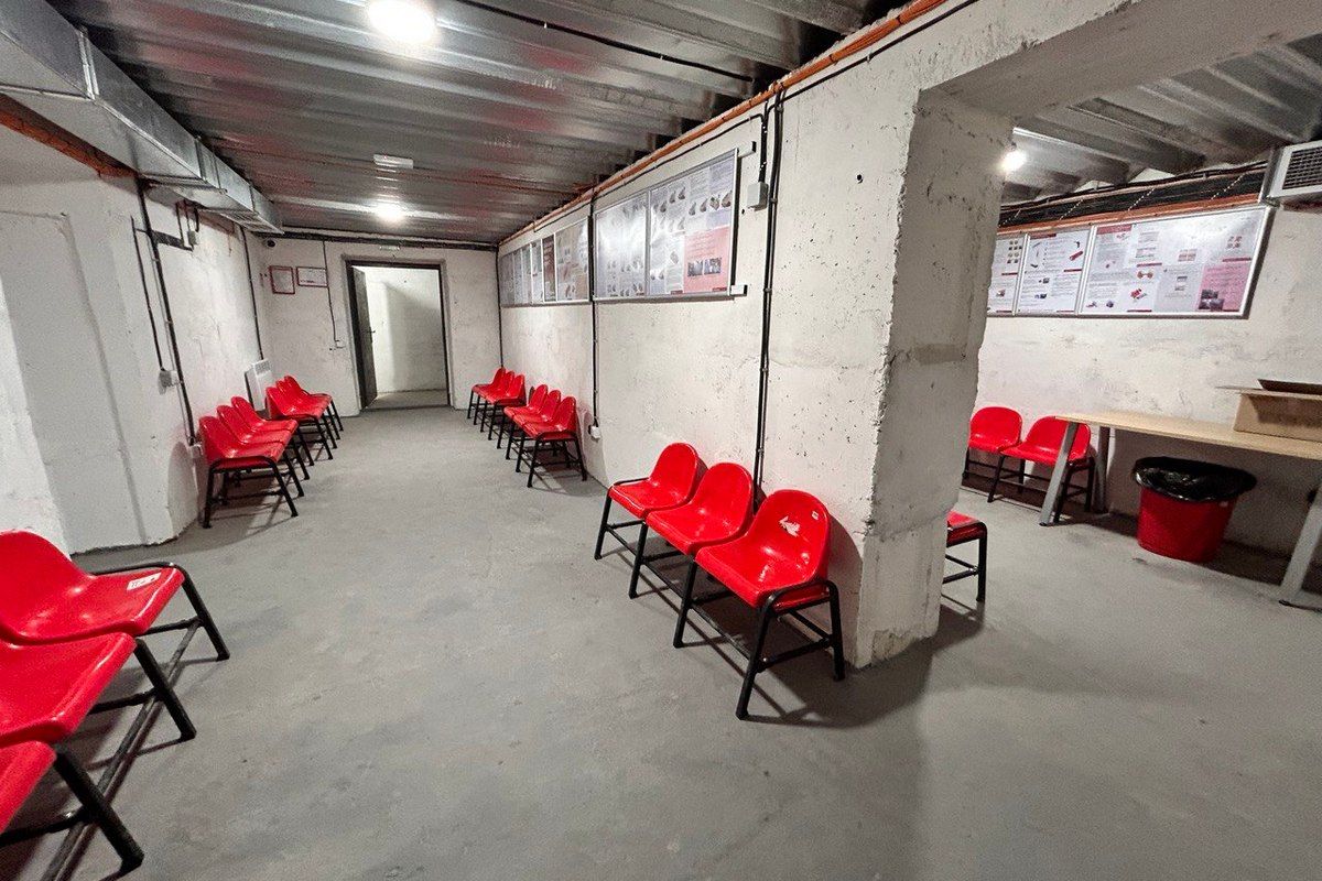 Нова пошта набирає підрядників для будівництва додаткових внутрішніх укриттів у відділеннях 1