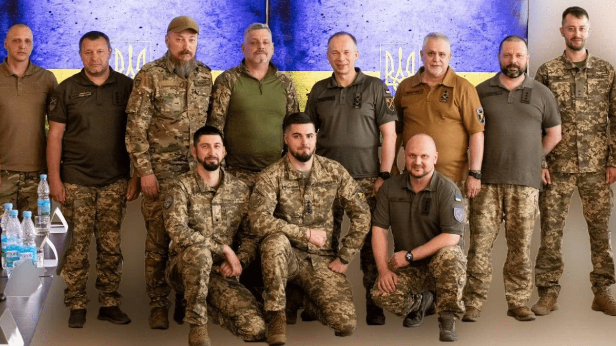 Українські військові