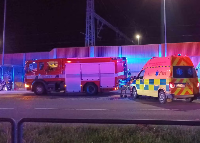 В Чехии в аварию попал ехавший в Украину поезд: четыре человека погибли (видео) 1