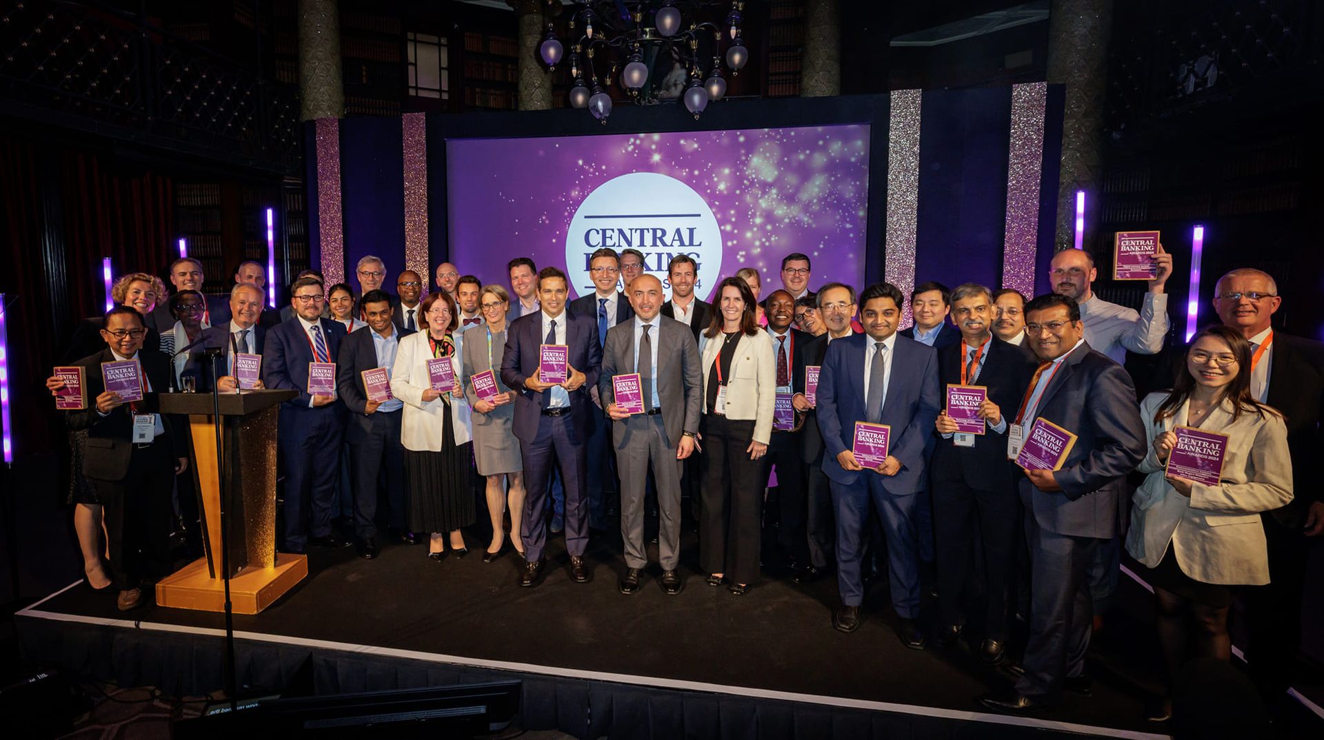 Церемонія нагородження переможців Central Banking Awards 2024 Церемонія нагородження переможців Central Banking Awards 2024