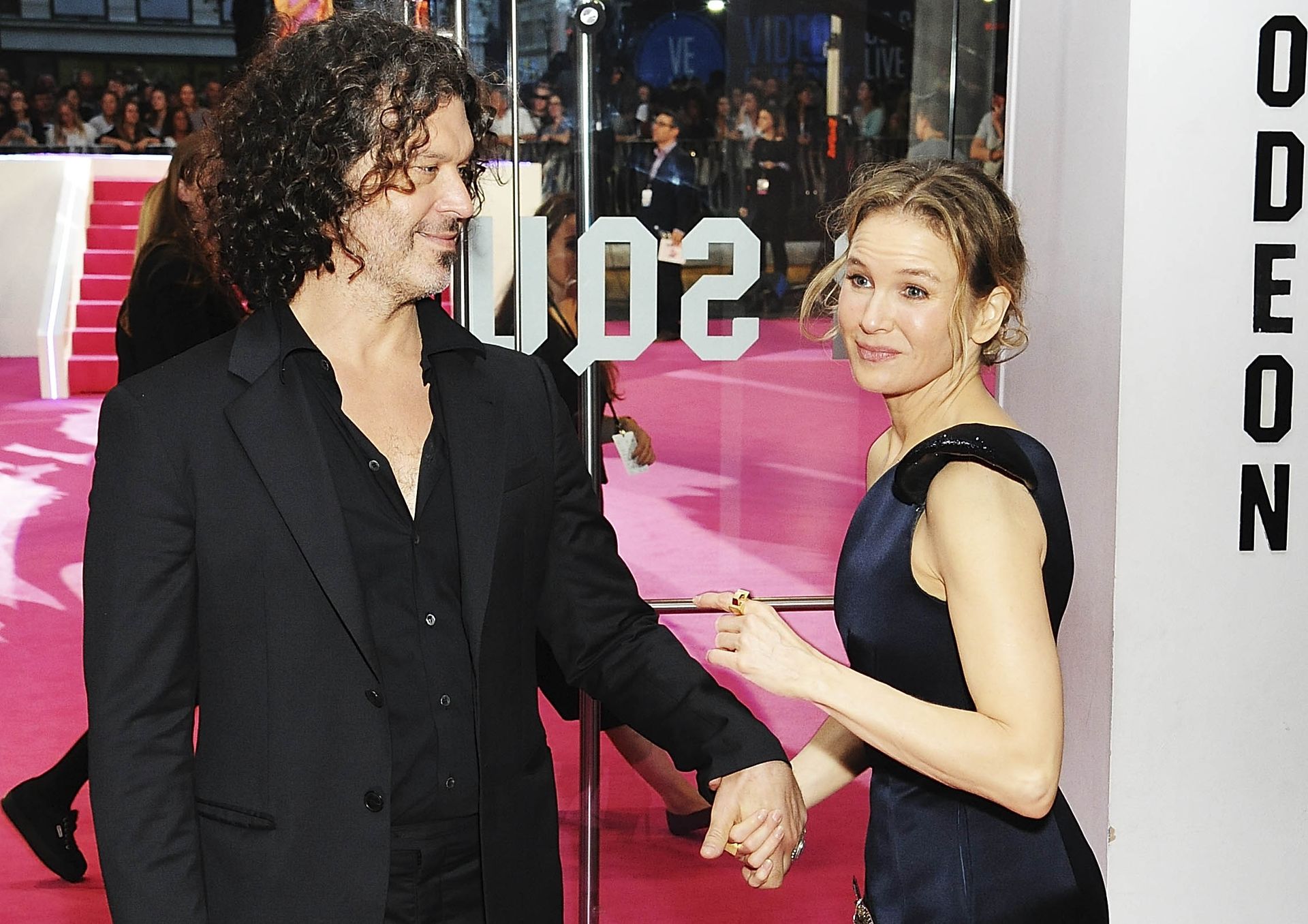 Рене Зеллвегер і Дойл Бремхолл. Фото: Getty Images Рене Зеллвегер і Дойл Бремхолл. Фото: Getty Images