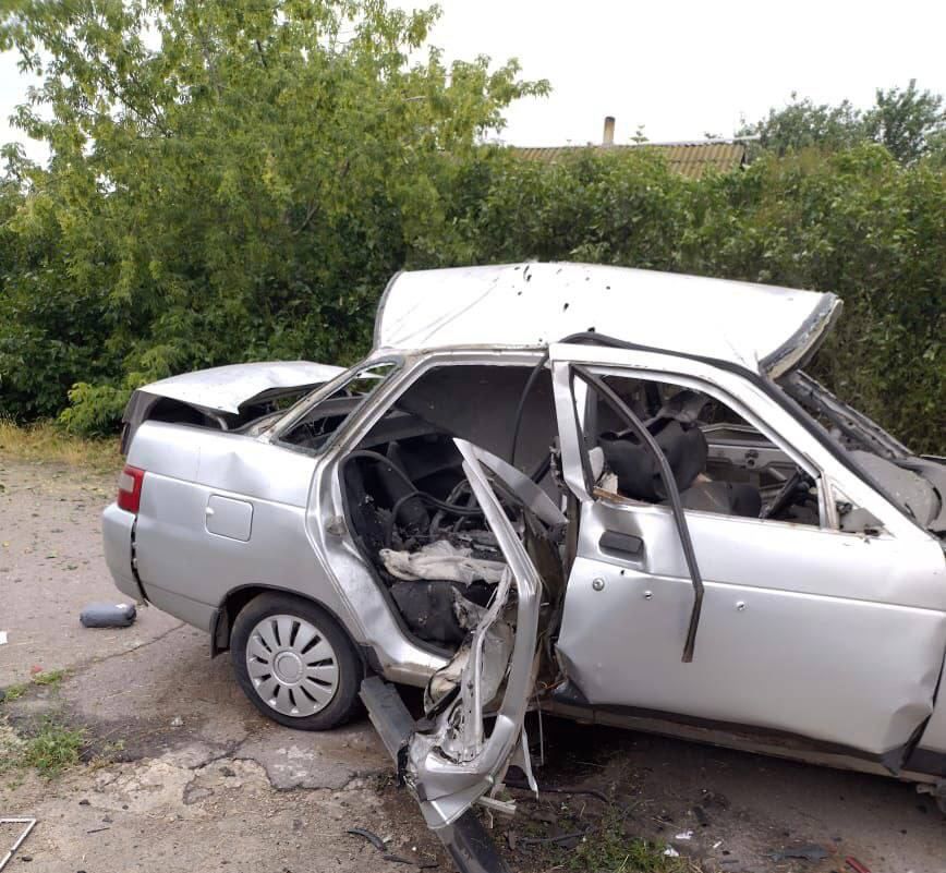 Наслідки удару по автівці Наслідки удару по автівці
