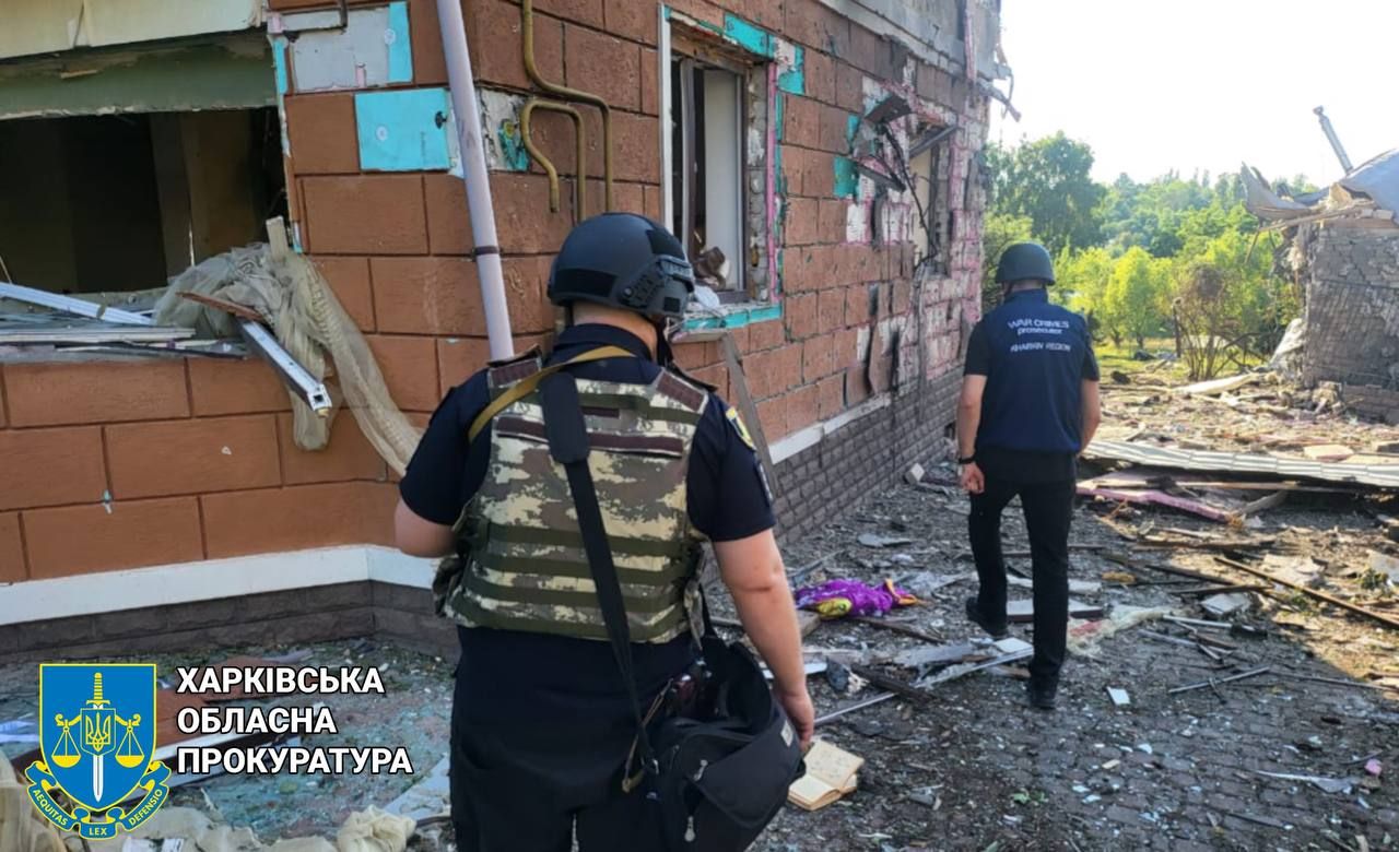 Обстріли Харківської області 19 червня: внаслідок атак РФ є руйнування, поранені та загиблі (фото) 4