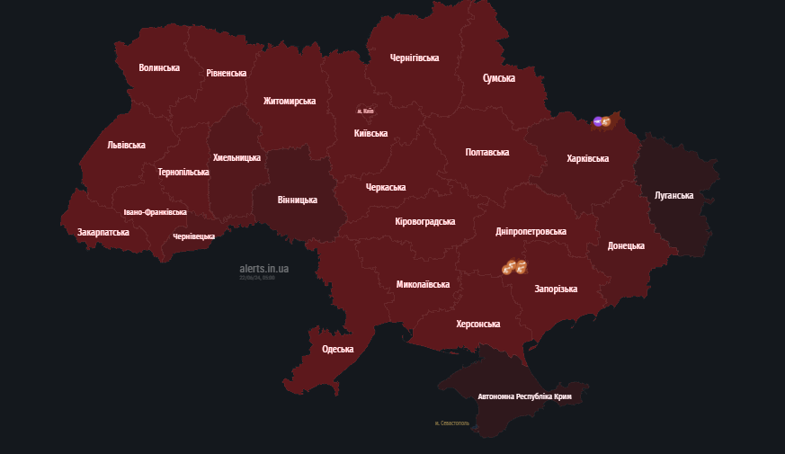 У кількох областях України прогриміли вибухи під час масованої атаки РФ 3