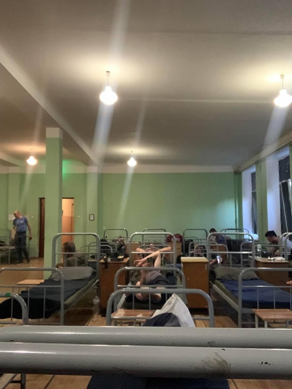 Киевского журналиста забрали в ТЦК прямо со съемки на Крещатике 1