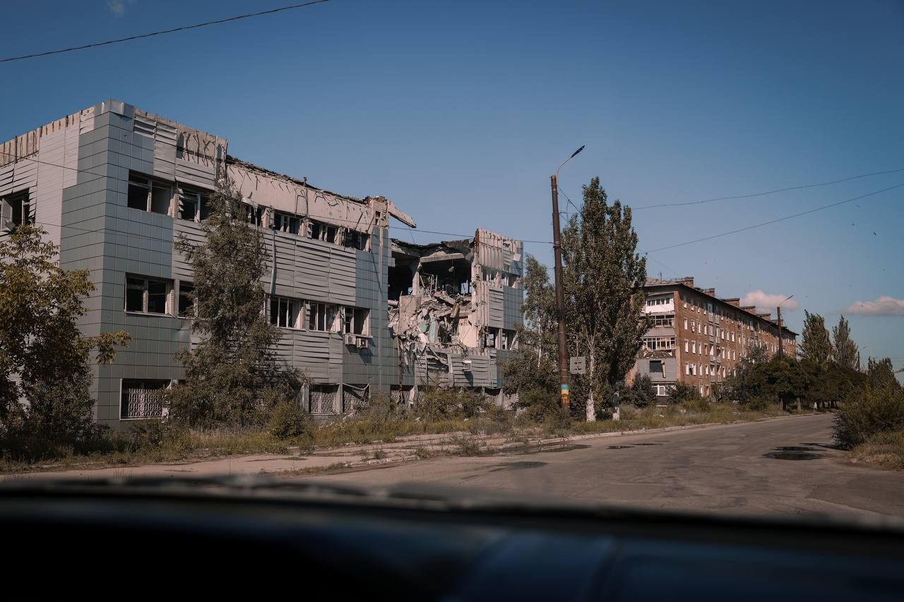 Обстріли Торецька і Нью-Йорка не припиняються. Фото: Ольга Кириленко, УП Обстріли Торецька і Нью-Йорка не припиняються. Фото: Ольга Кириленко, УП