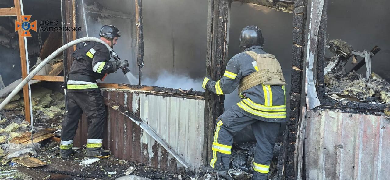 Зеленський повідомив кількість загиблих у Вільнянську, прокуратура і поліція показали наслідки удару 4