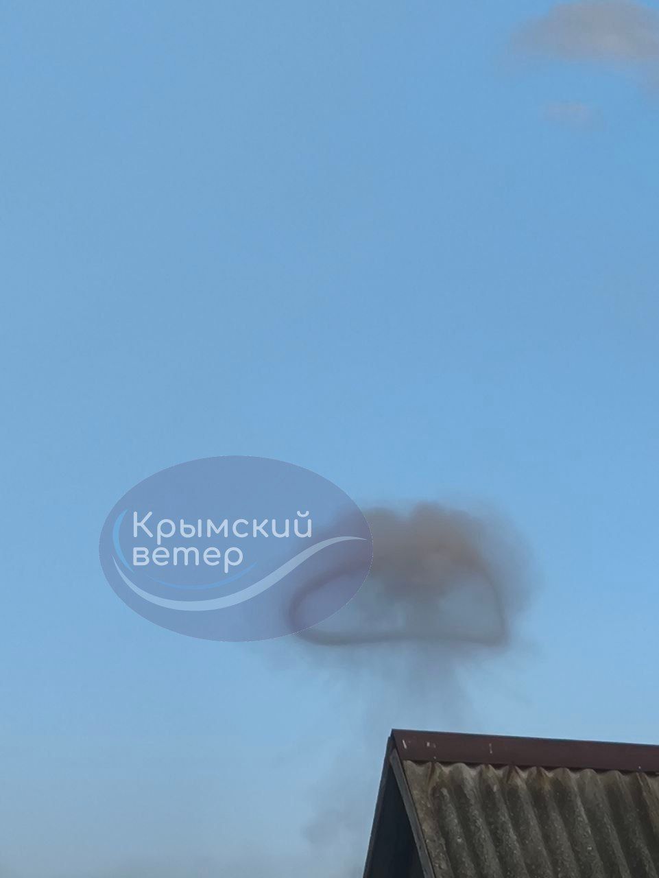 Масштабні вибухи та стовпи диму: у Криму та Бєлгороді прильоти по російським окупантам (фото, відео) 2