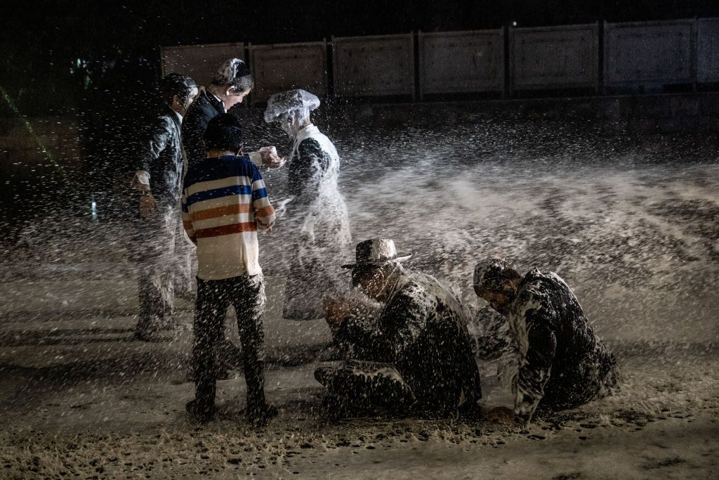 Полиция разгоняла хадерим водометами. Фото: Getty Images Полиция разгоняла хадерим водометами. Фото: Getty Images