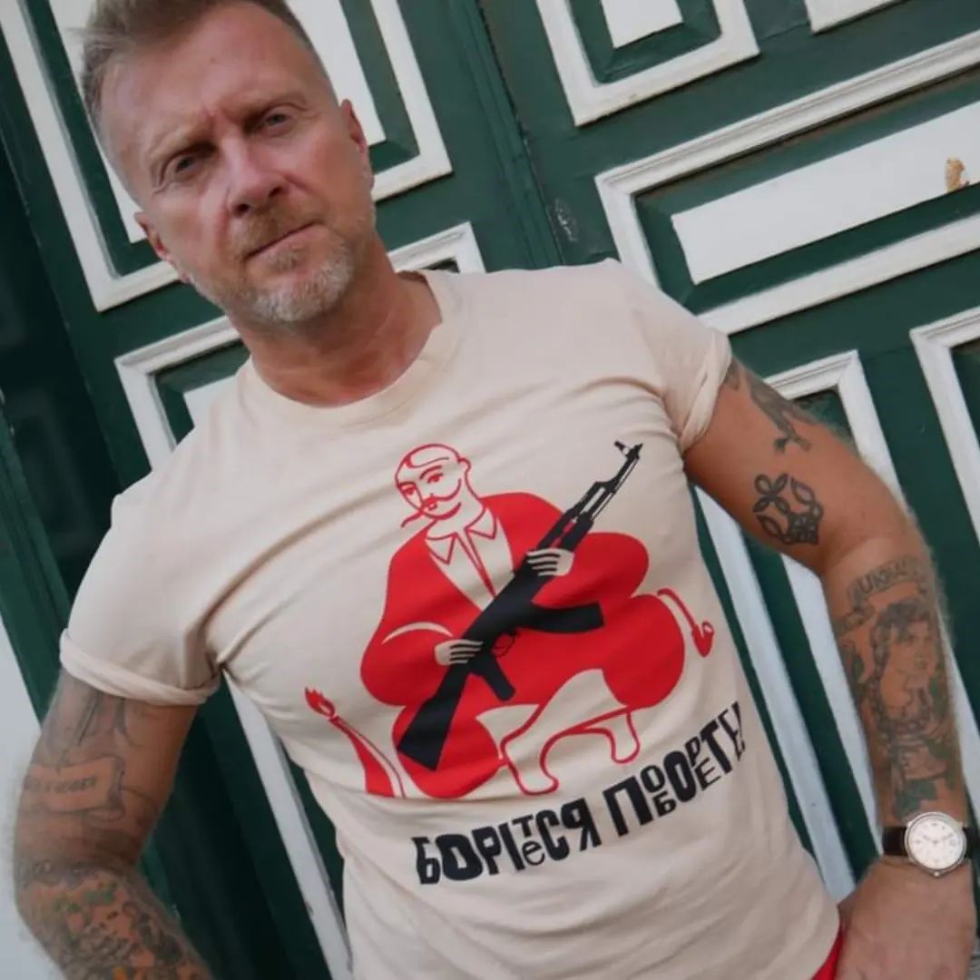 Антін Мухарський зображає з себе патріота-радикала, але боїться воювати